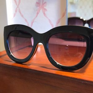 Ann Taylor Loft black sunglasses. NWT.